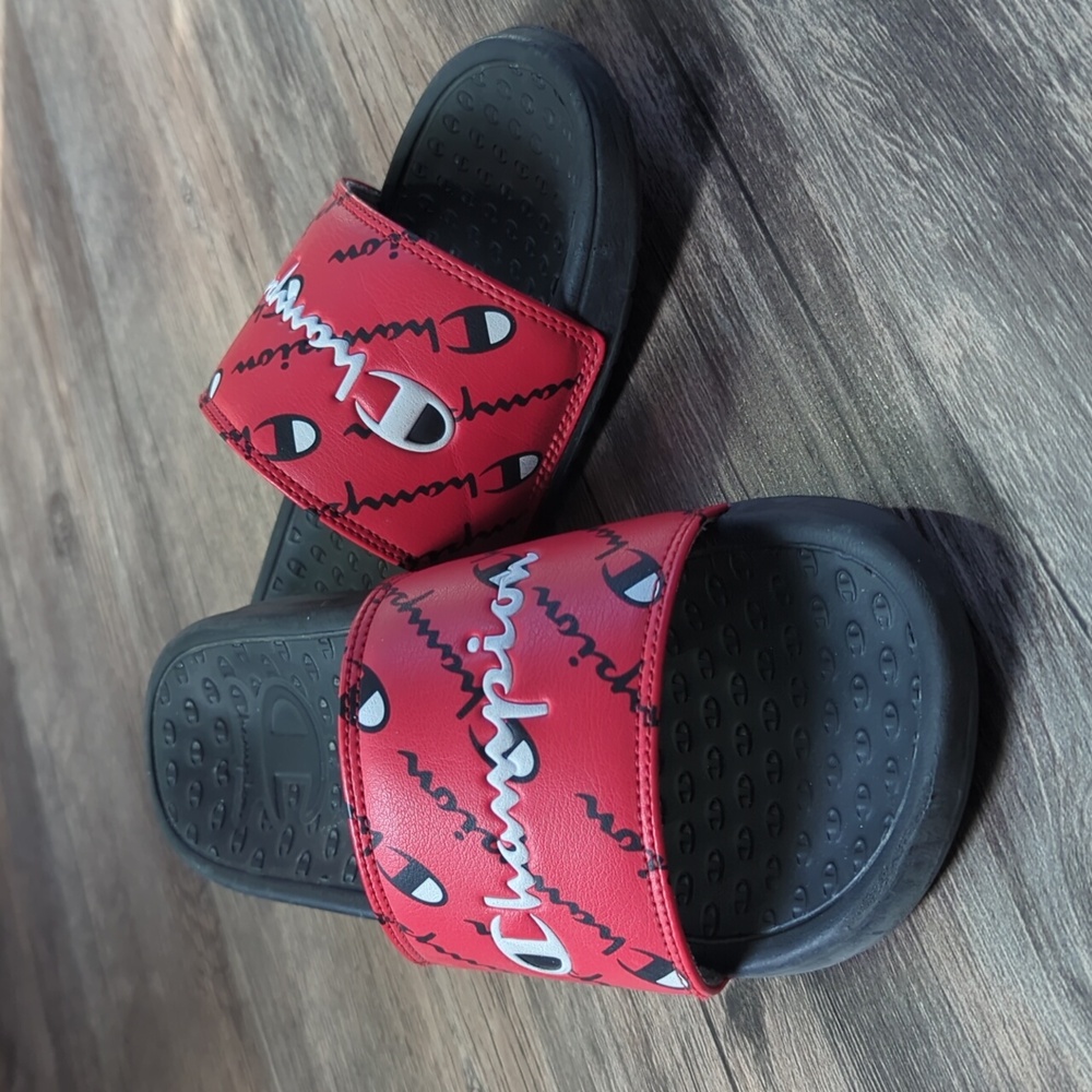 Boys Champion slip ons